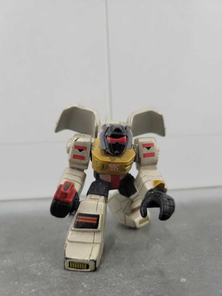 Figpin It Chapter 2 Pennywise W Red Balloon Pin #216 Exclusive New! H1