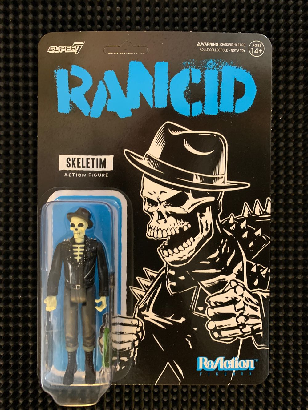 Skeletim (Hat) - Super 7 / ReAction Figures (Rancid ReAction Figures) action figure collectible [Barcode 840049818217] - Main Image 2