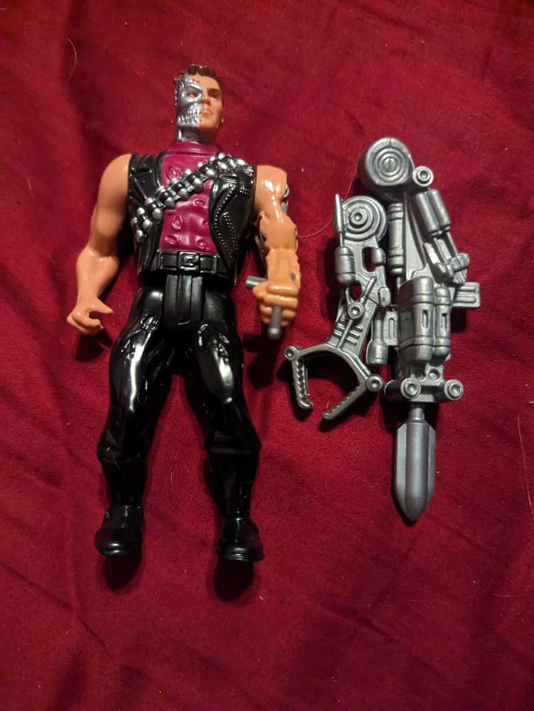 Terminator 2- Power Arm Terminator With Missile Launcher And Grabbing Claw - Kenner (T2: Terminator: Judgement Day) action figure collectible [Barcode 076281564203] - Main Image 2