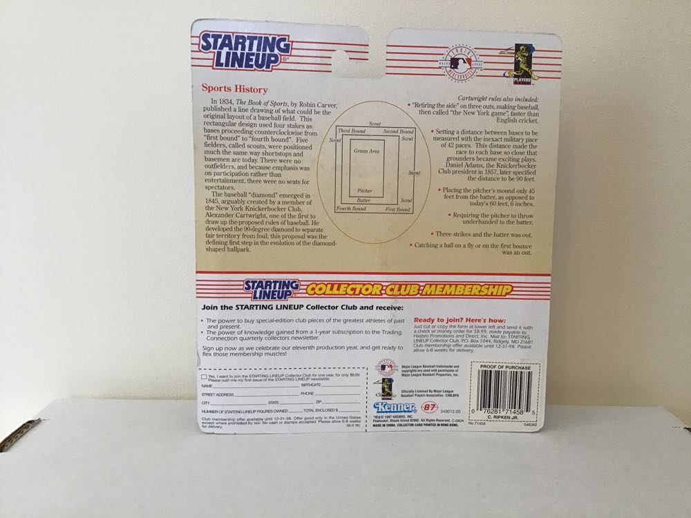 Cal Ripken, Jr. - Kenner action figure collectible - Main Image 2