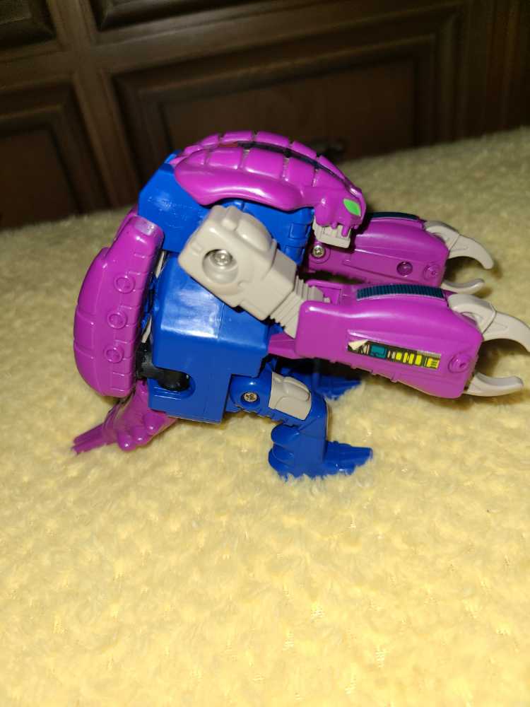 Squeezeplay With Lokos - Hasbro (Headmasters) action figure collectible - Main Image 4