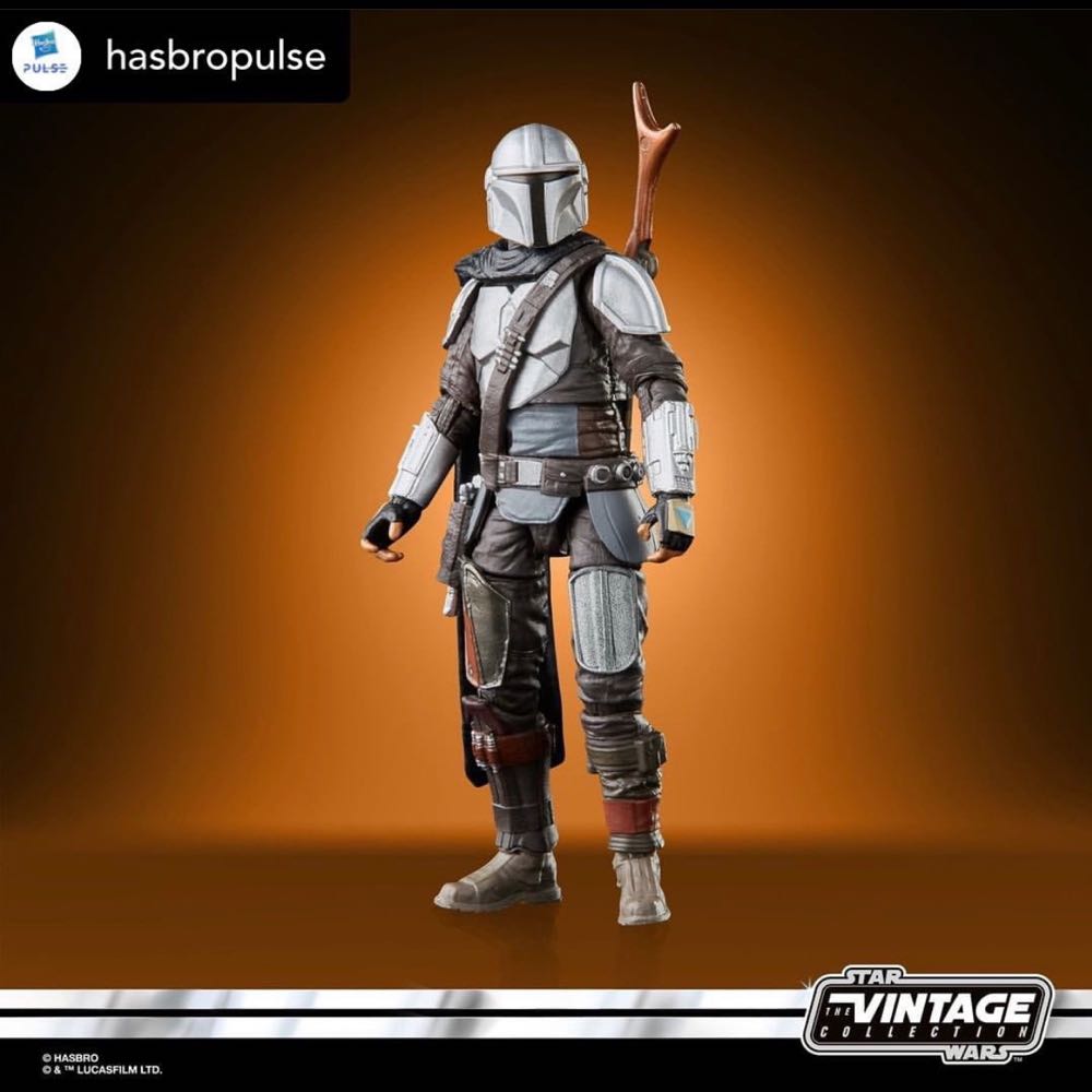 The Mandalorian  action figure collectible - Main Image 3