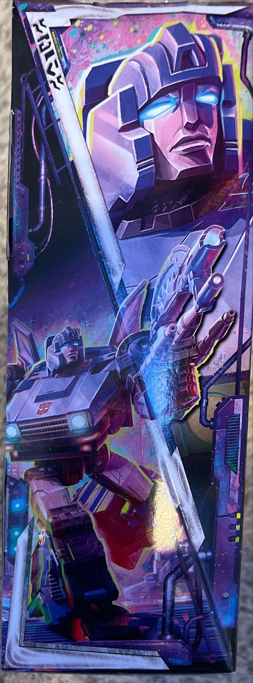 Autobot Skids: Transformers Legacy Deluxe Class    - Hasbro / Takara Tomy (Transformers Legacy) action figure collectible [Barcode 5010993974931] - Main Image 3