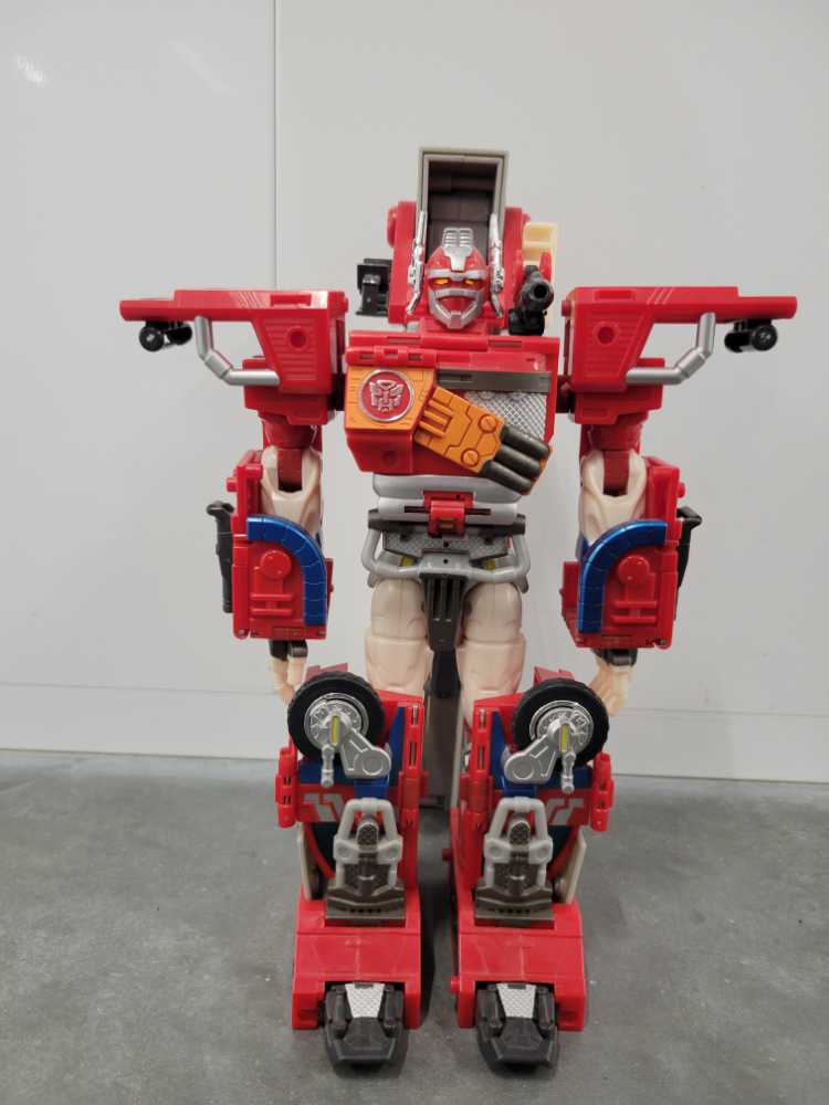 Optimus Prime 3rd Robot Mode Missing 2 Missiles Leader - Hasbro (Robots In Disguise RID) action figure collectible - Main Image 2