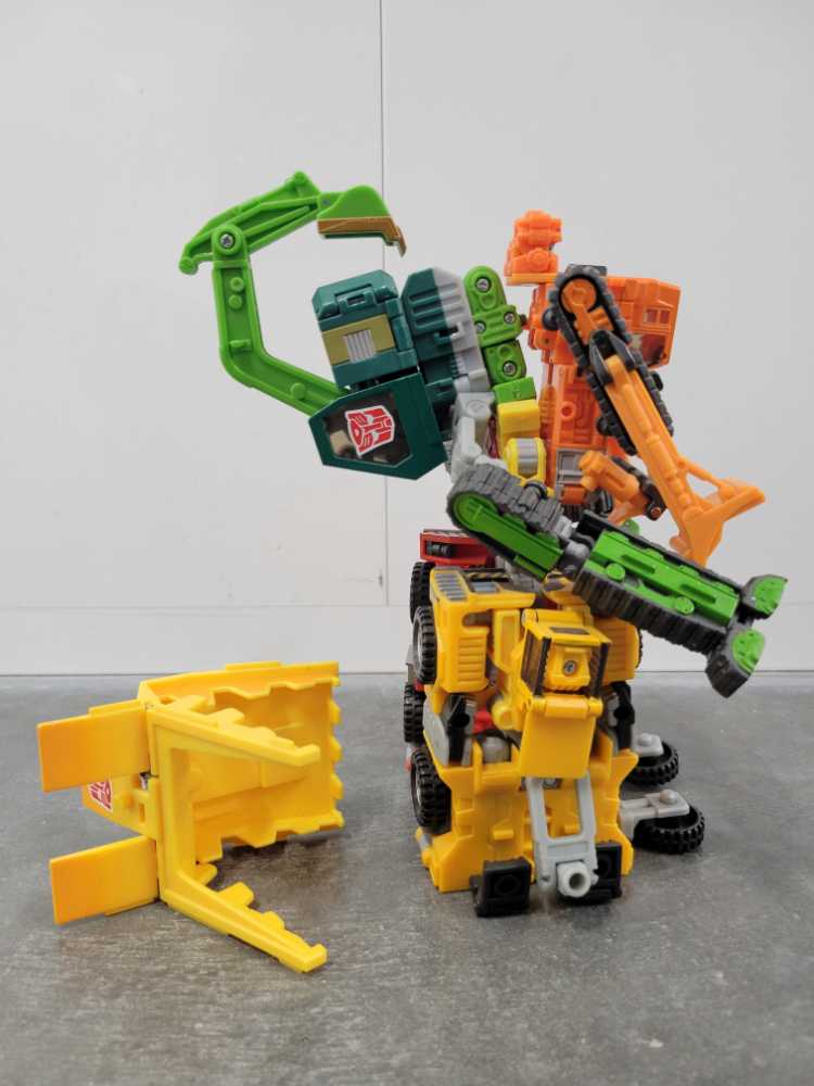 Landfill  - Hasbro (Robots In Disguise RID) action figure collectible - Main Image 3