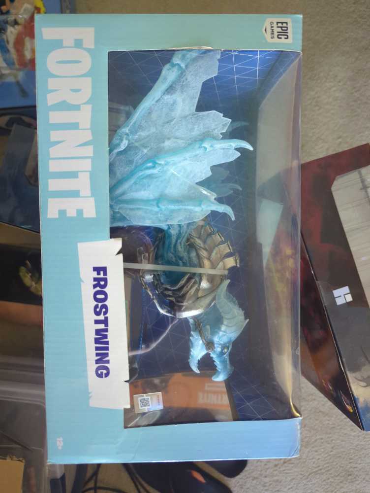 Frostwing Deluxe Glider - McFarlane Toys™ action figure collectible [Barcode 787926106725] - Main Image 2