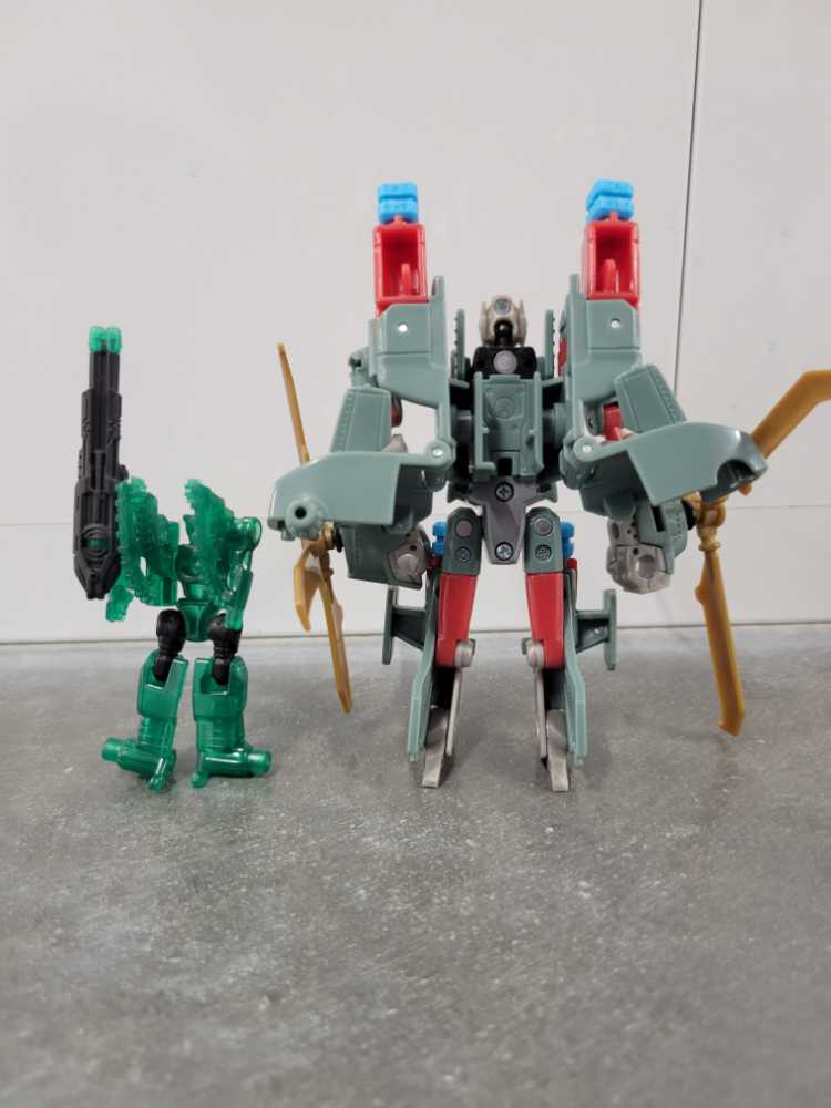 Windburn with Darkray - Hasbro (Power Core Combiners) action figure collectible - Main Image 4