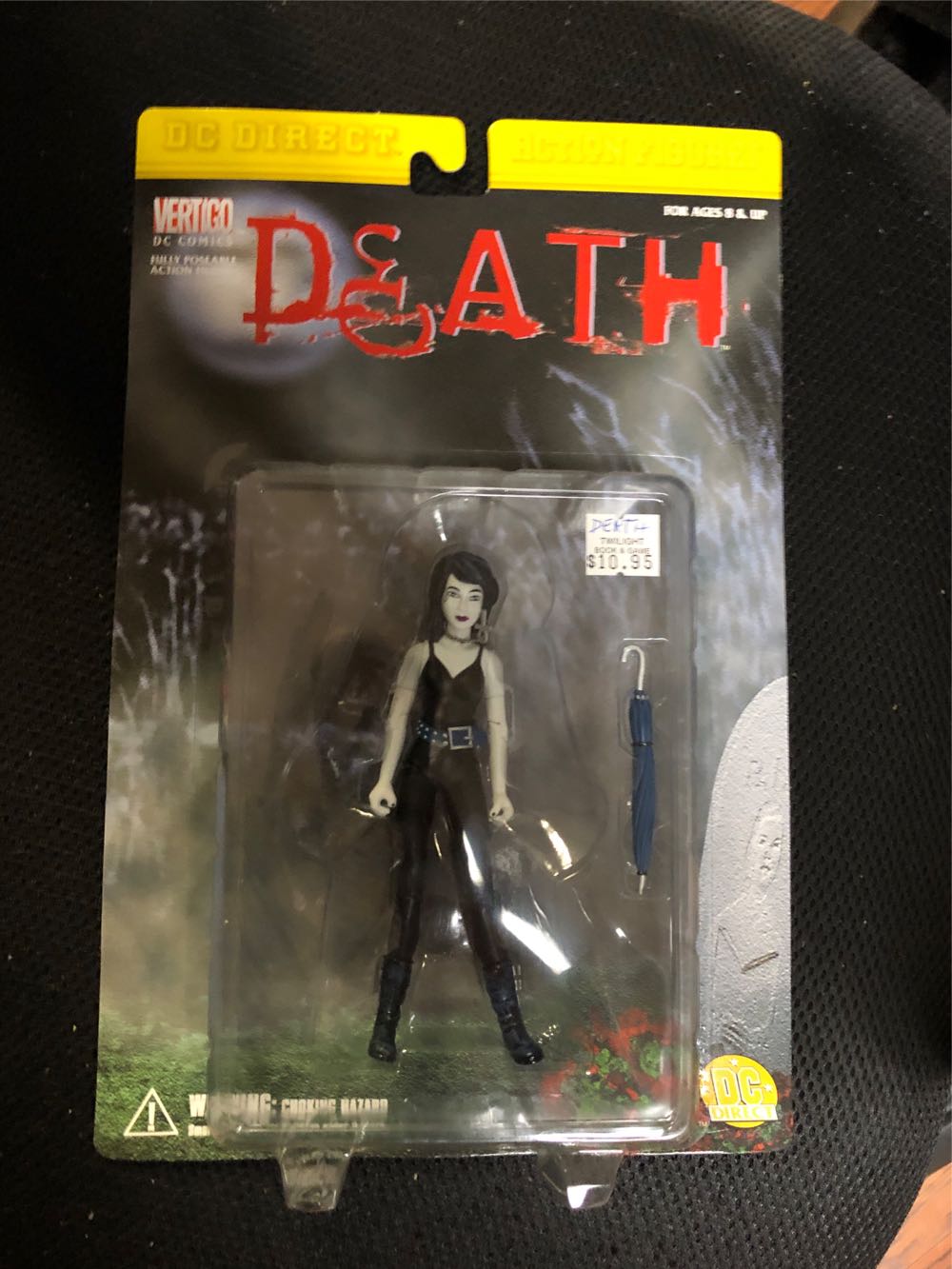 DC Direct Death - DC Direct action figure collectible - Main Image 4
