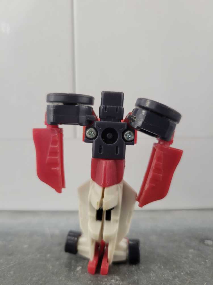 Mirage Road Assault  - Hasbro (Armada) action figure collectible - Main Image 3