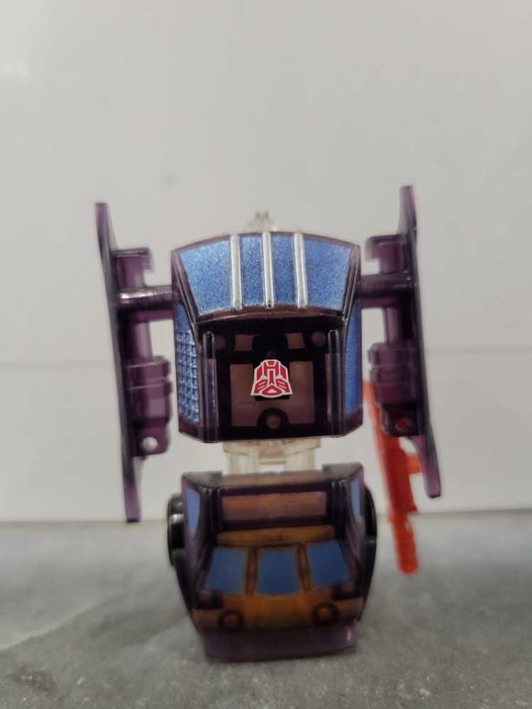 Camshaft - Hasbro (Universe) action figure collectible - Main Image 3