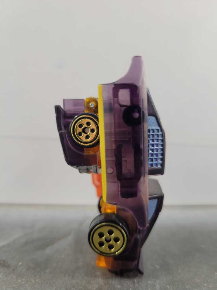 Camshaft - Hasbro (Universe) action figure collectible - Main Image 4