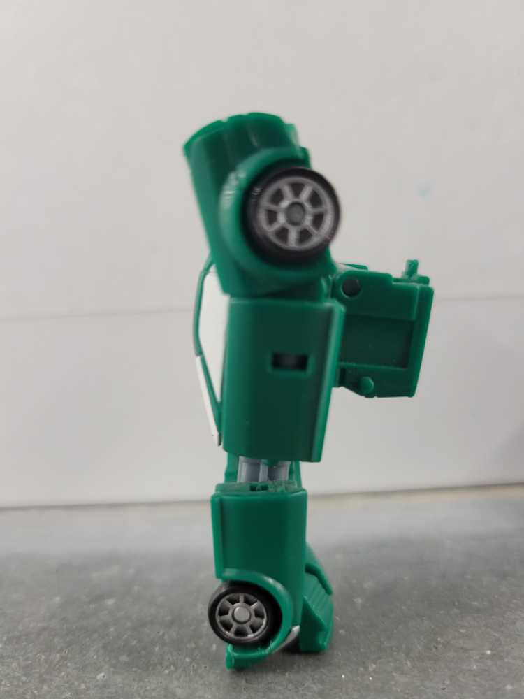 Backtrack Street Speed Team - Hasbro (Armada) action figure collectible - Main Image 2