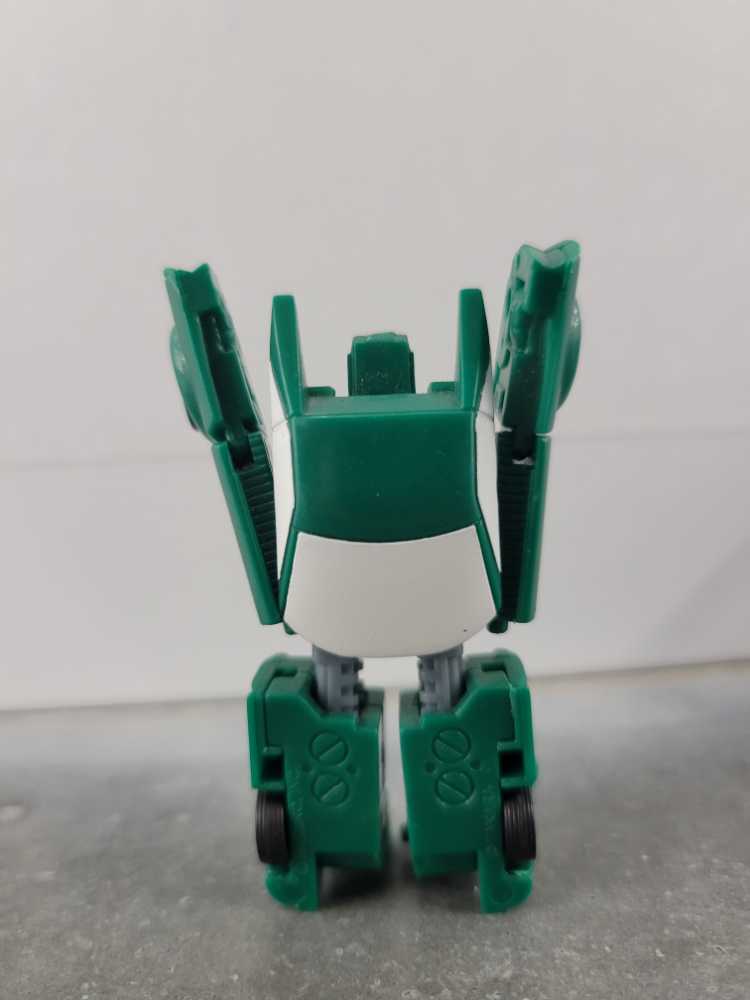 Backtrack Street Speed Team - Hasbro (Armada) action figure collectible - Main Image 3