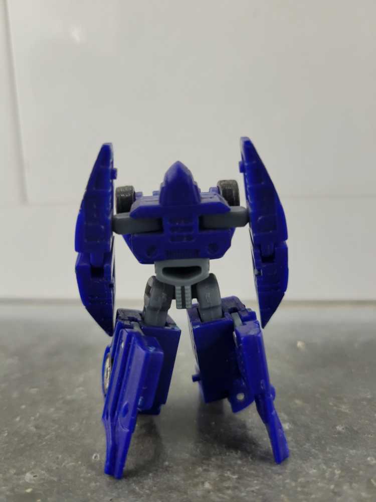 Spiral Street Speed Team (Robot Mode) - Hasbro (Armada) action figure collectible - Main Image 3