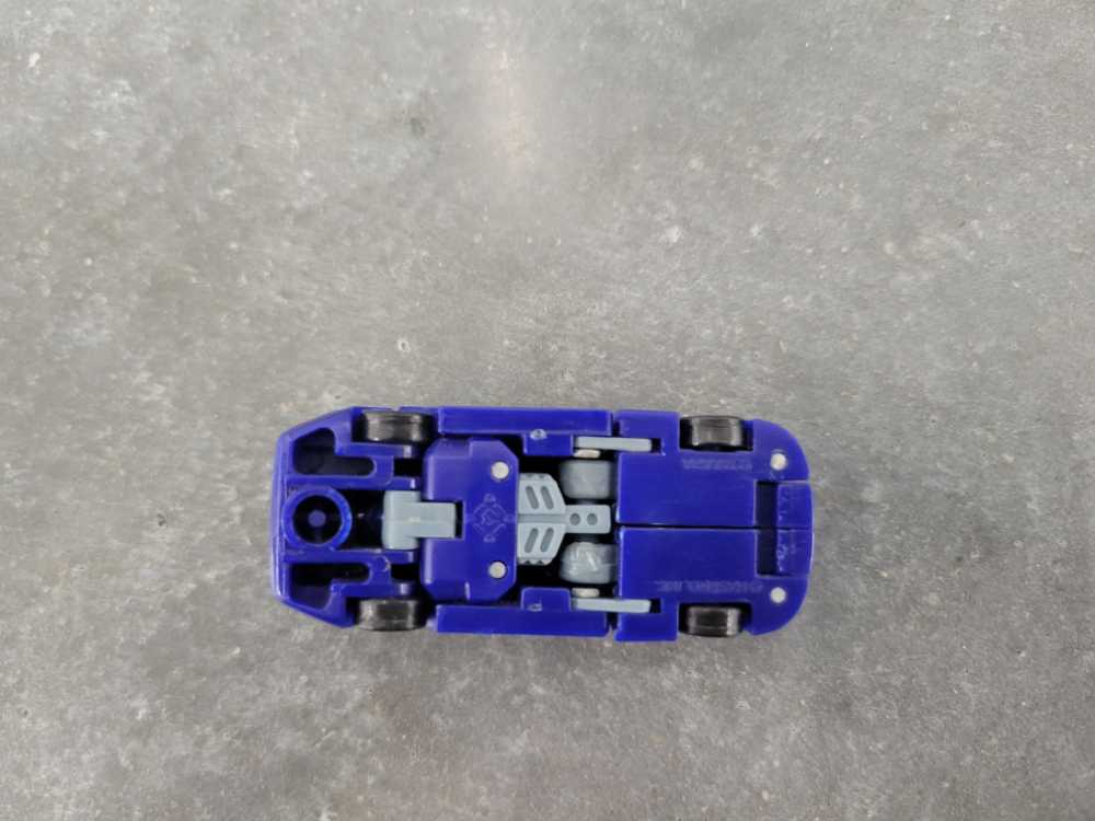 Spiral Street Speed Team (Vehicle Mode) - Hasbro (Armada) action figure collectible - Main Image 4