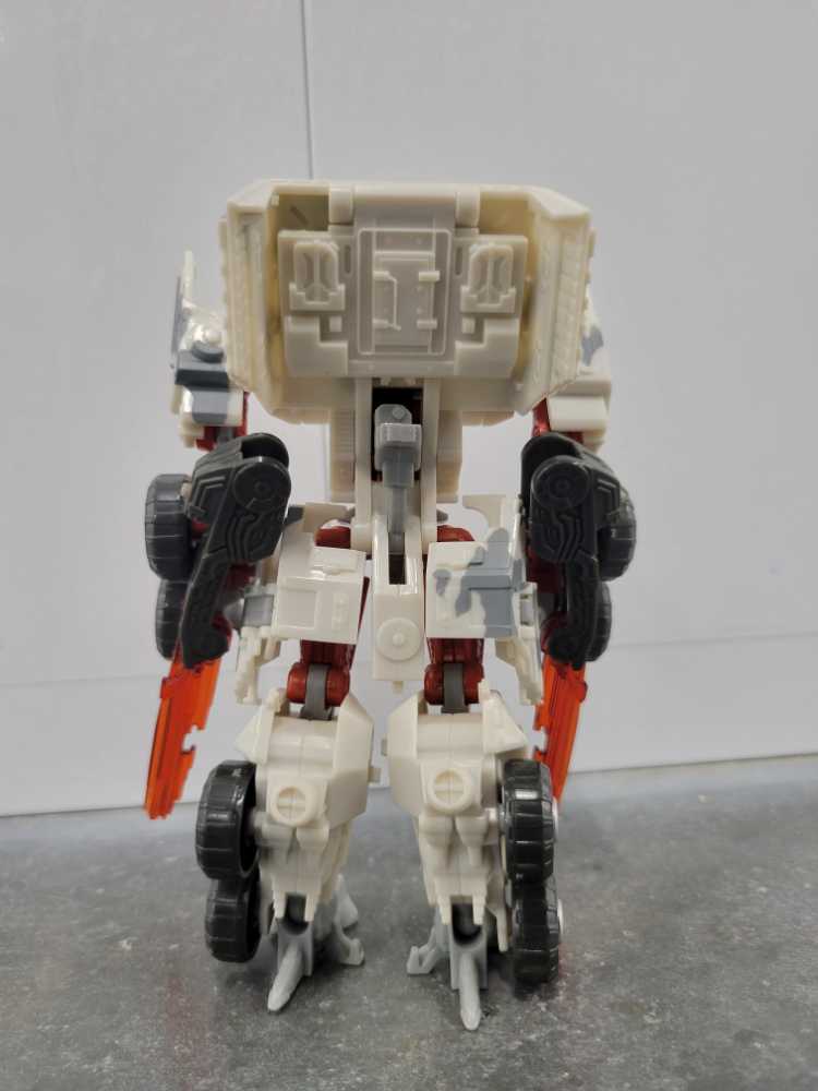 Wreckage - Hasbro (Movie) action figure collectible - Main Image 4