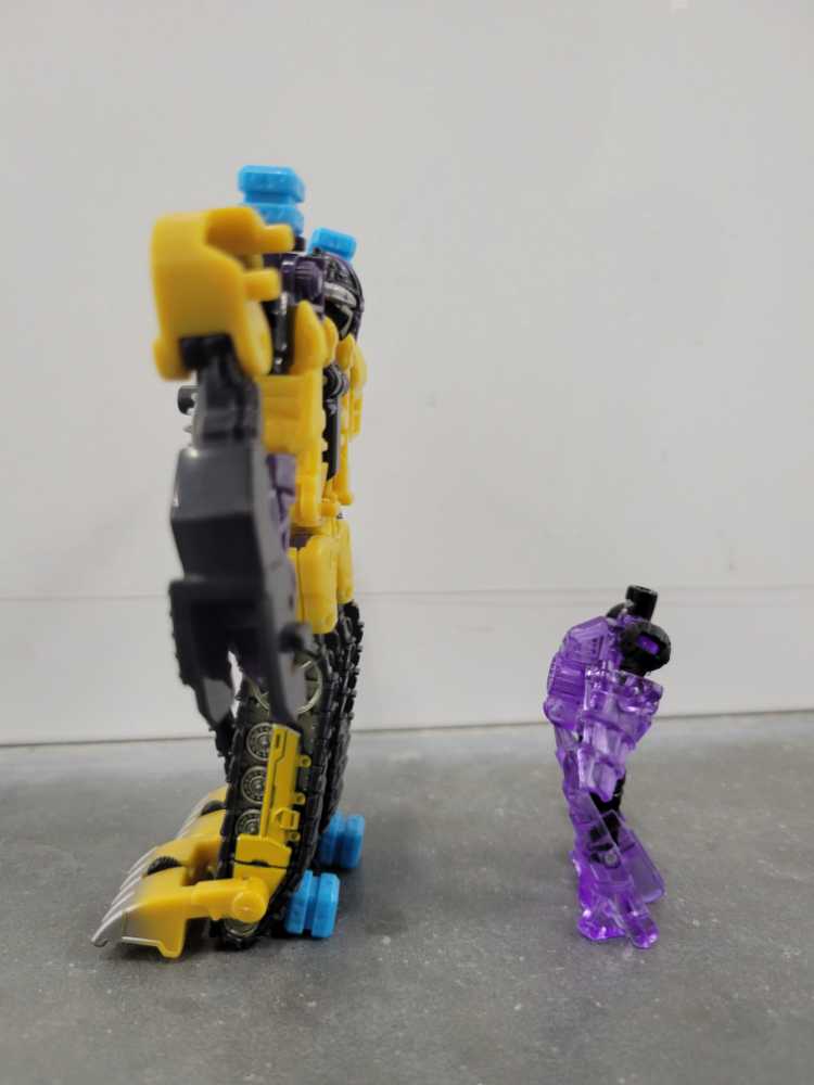 Sledge with Throttler - Hasbro (Power Core Combiners) action figure collectible - Main Image 4