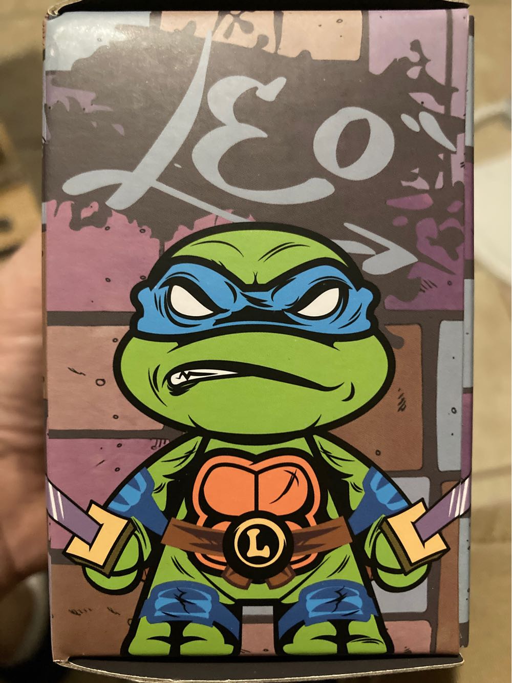 KidRobot: Mikey & Leo - Kidrobot (Teenage Mutant Ninja Turtles) action figure collectible [Barcode 883975171384] - Main Image 3