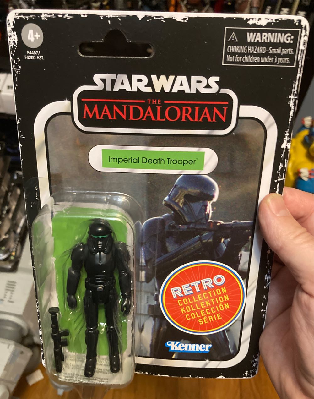 Retro Imperial Death Trooper - Kenner (Star Wars - Retro Collection) action figure collectible [Barcode 5010993955886] - Main Image 4