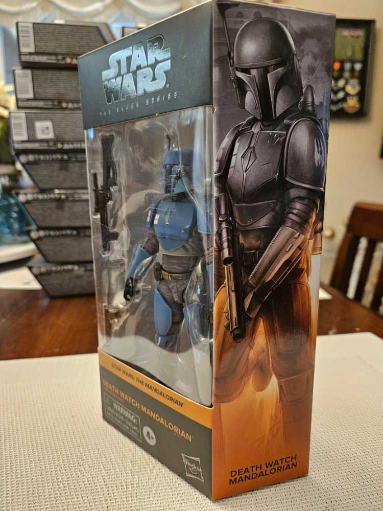 Death Watch Mandalorian - Hasbro (Star Wars: The Mandalorian) action figure collectible [Barcode 5010993981144] - Main Image 3