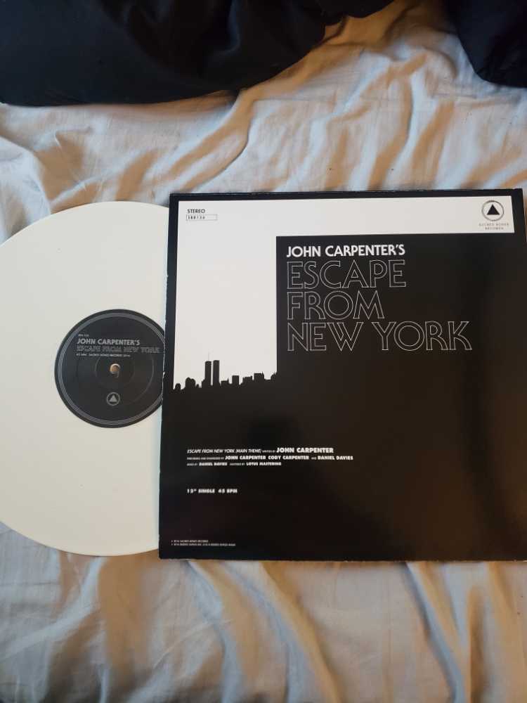 Halloween And Assault On Precinct 13 LP  action figure collectible - Main Image 2