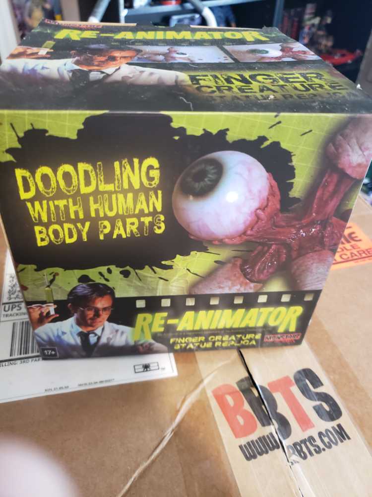 Legolas (with Dagger-Slashing and Arrow-Launching Actions)