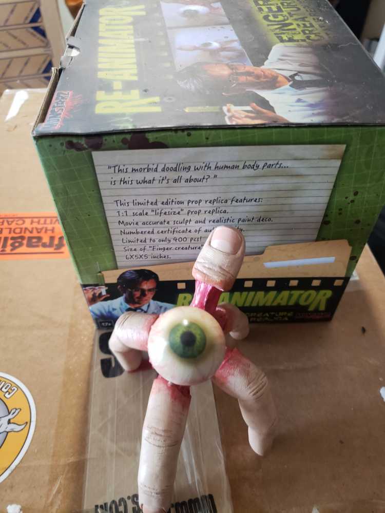 Finger Creature 1:1 Scale Prop Replica - Amok Time (Re-Animator) action figure collectible [Barcode 893364002779] - Main Image 3
