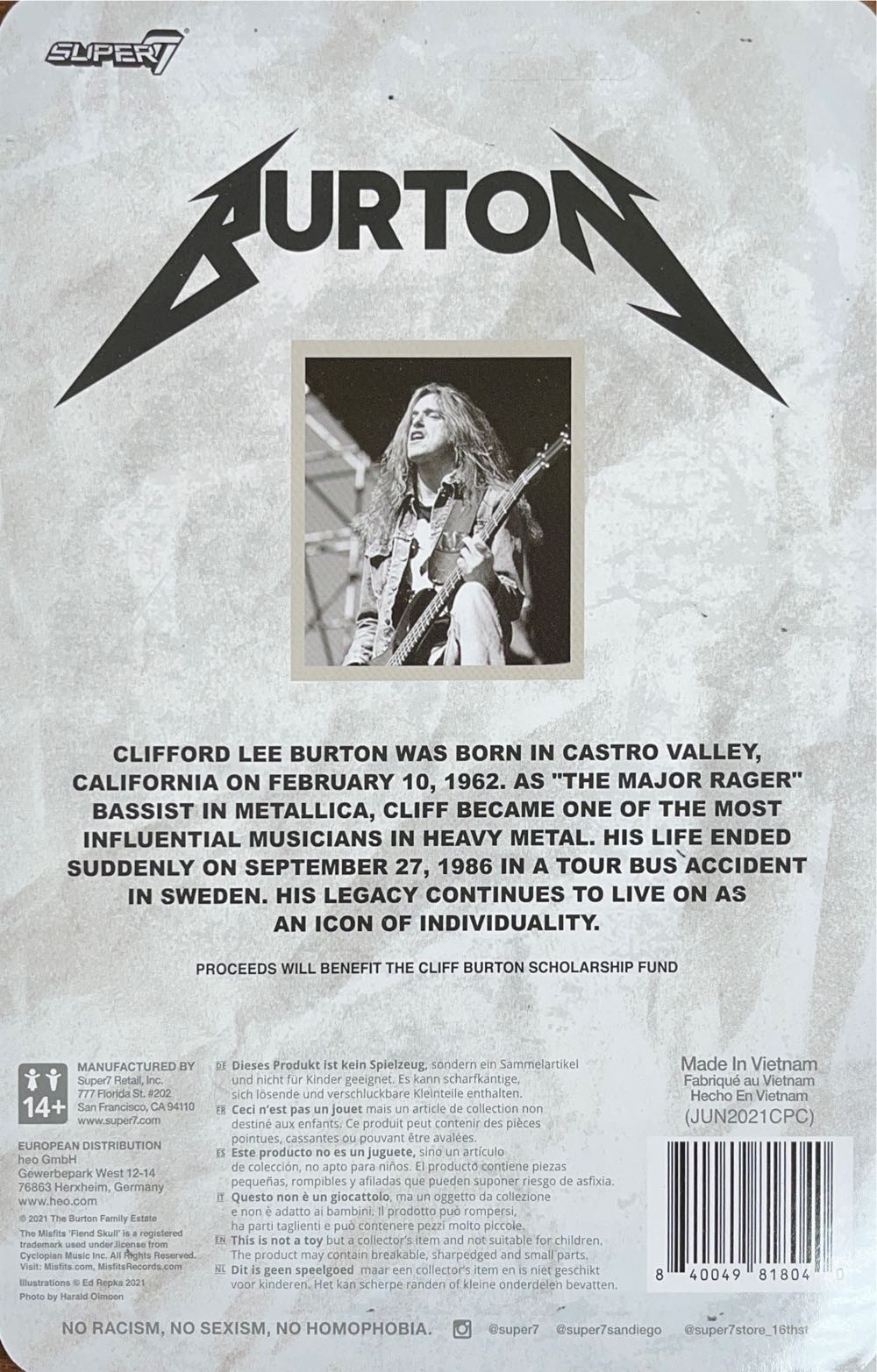 Cliff Burton: Kill Em All - Super 7 action figure collectible [Barcode 840049818040] - Main Image 2