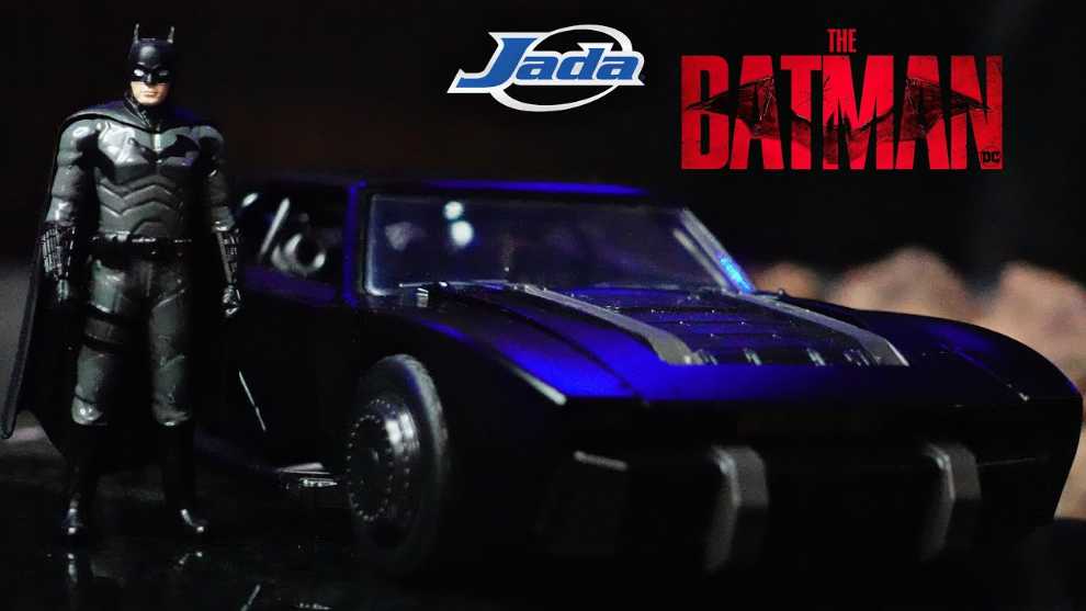 Jada Toys The Batman Batmobile 1:24  - Jada Toys (The Batman) action figure collectible [Barcode 801310327319] - Main Image 3