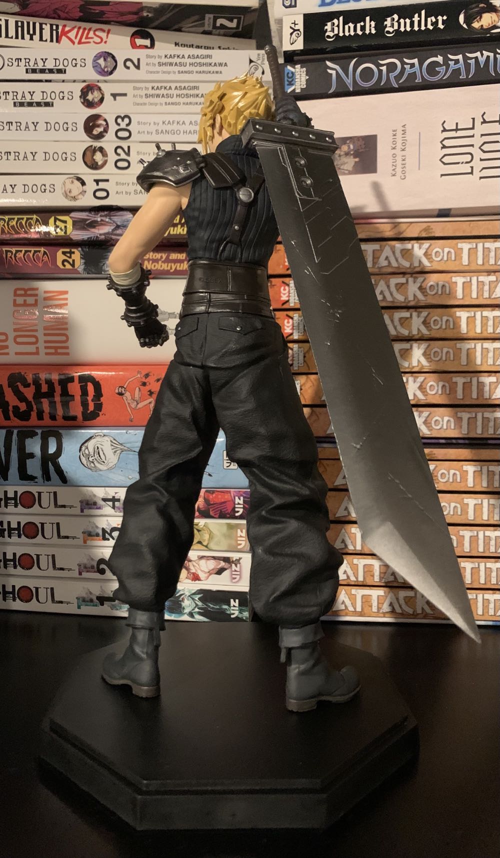 FINAL FANTASY VII REMAKE Statuette Cloud Strife - Square Enix action figure collectible [Barcode 2117160000523] - Main Image 3
