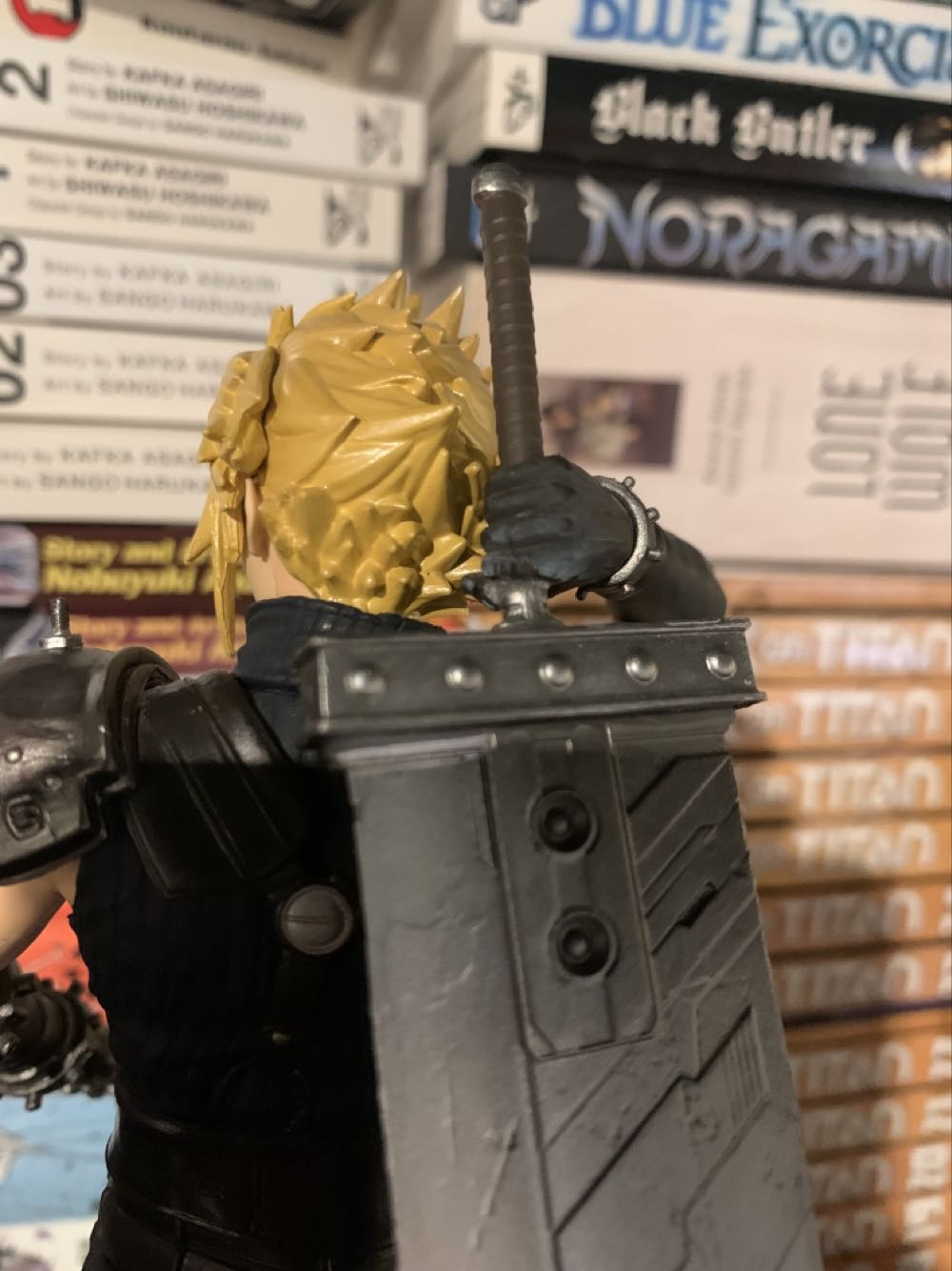 FINAL FANTASY VII REMAKE Statuette Cloud Strife - Square Enix action figure collectible [Barcode 2117160000523] - Main Image 4