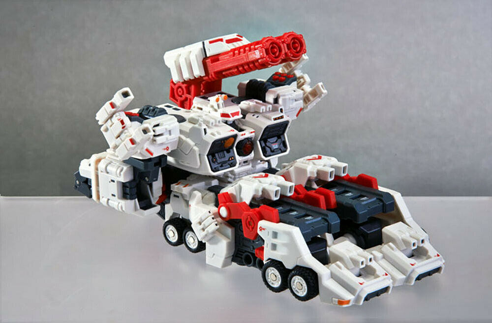 Master Made SDT-01 Mobile City Titan(Metroplex) - Master Made (G1) action figure collectible - Main Image 2