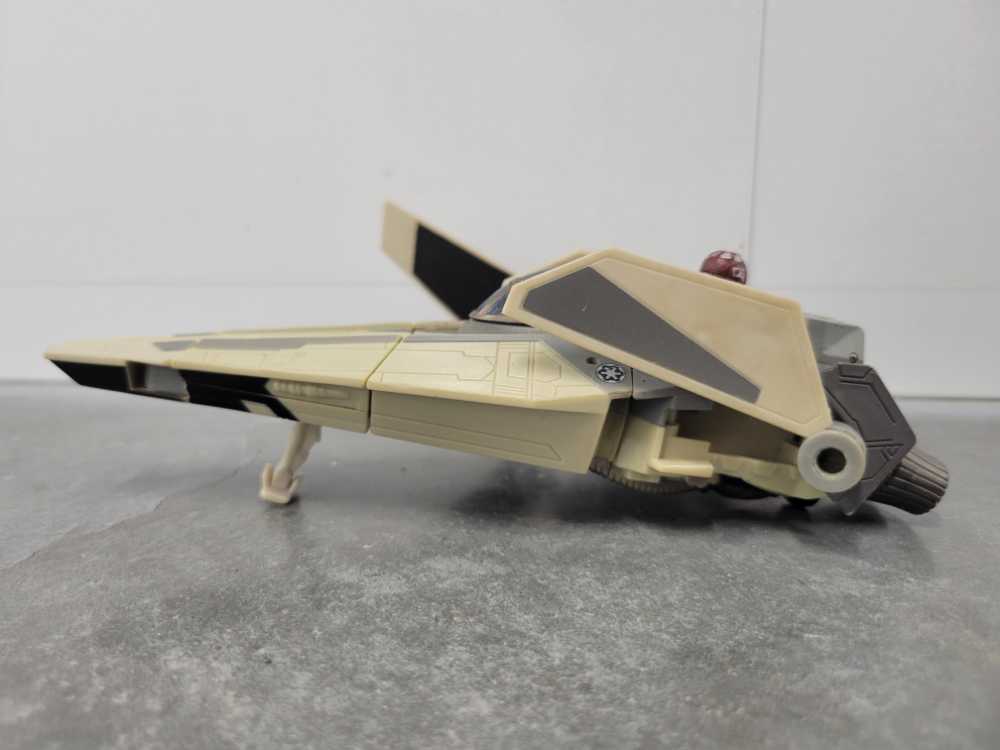 Clone Pilot to V-Wing Starfighter - Hasbro (Star Wars Crossover) action figure collectible - Main Image 3