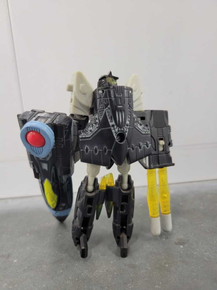 Nightcruz - Hasbro (Robots In Disguise RID) action figure collectible - Main Image 4