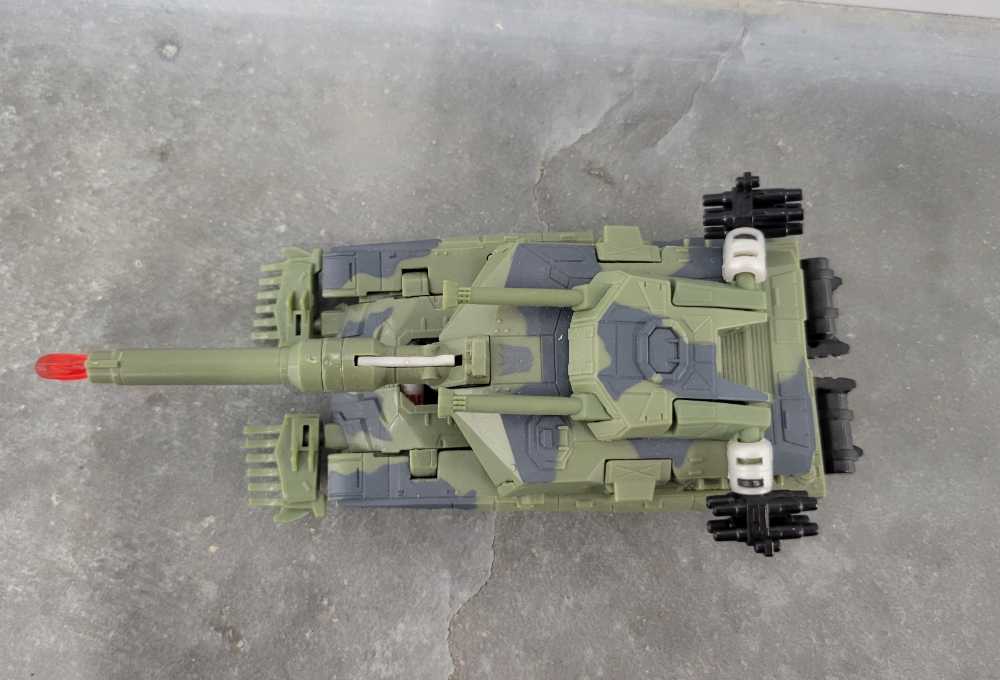 Brawl Deluxe Tank Mode - Hasbro (Movie) action figure collectible - Main Image 2