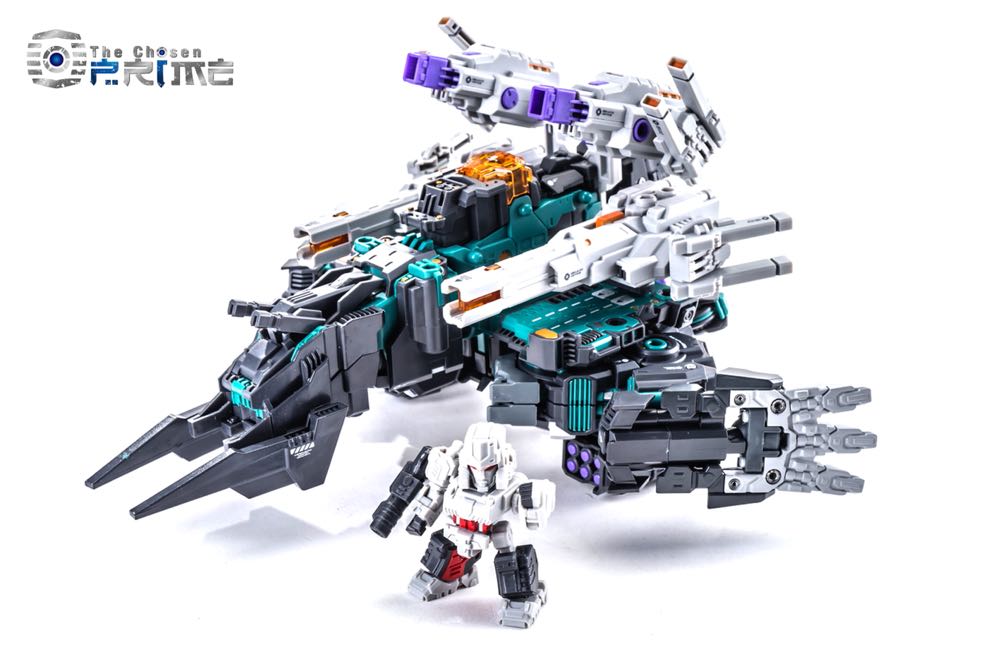 Master Made SDT-02 Diabolus Rex(Trypticon) - Master Made (G1) action figure collectible - Main Image 3