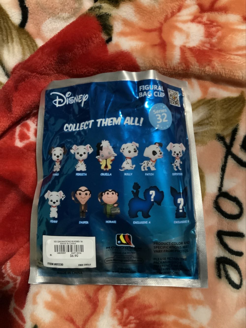 Disney Exclusive B - Monogram International Inc. (Disney Dalmatian) action figure collectible [Barcode 14839297] - Main Image 2