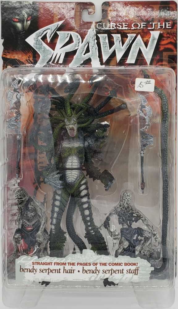 1/4 Scale Unmasked Predator With Closed Mandibles