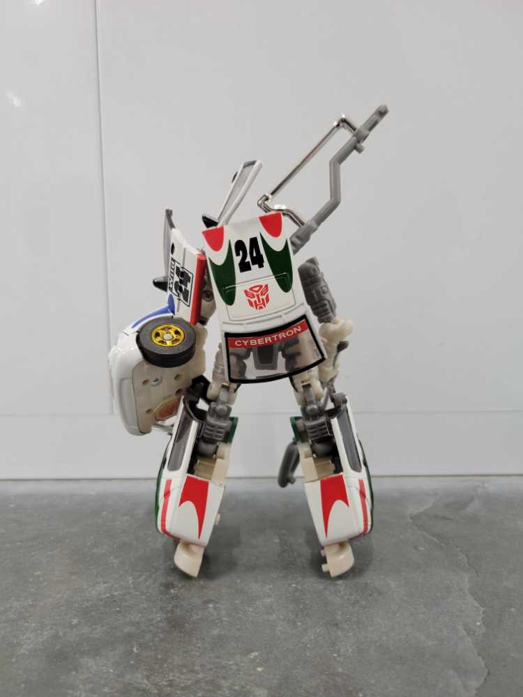 X-Brawn Super (Robot Mode) - Hasbro (Robots In Disguise RID) action figure collectible - Main Image 4