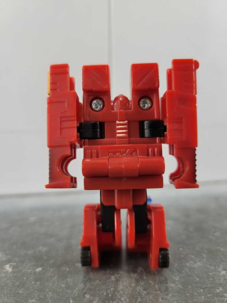 Firebot with Prowl and Makeshift Emergency Minicon Team - Hasbro (Armada) action figure collectible - Main Image 3