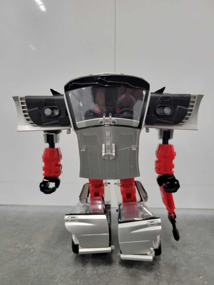 Silverstreak 2nd Robot Mode - Hasbro (Alternators) action figure collectible - Main Image 4