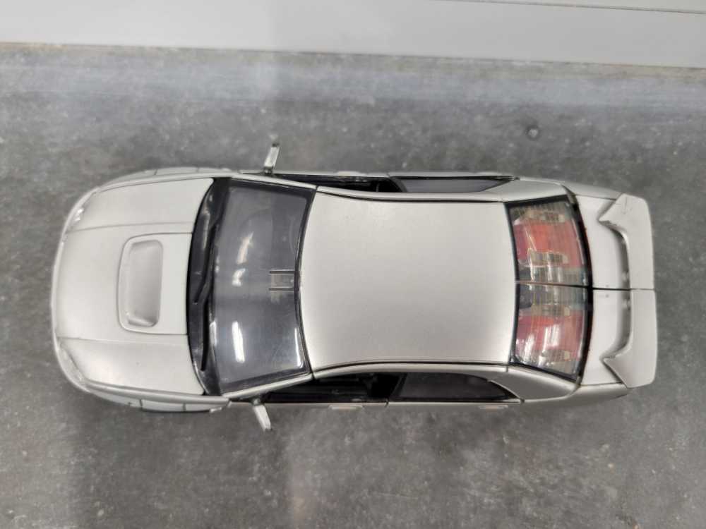 Silverstreak 3rd Vehicle Mode - Hasbro (Alternators) action figure collectible - Main Image 2