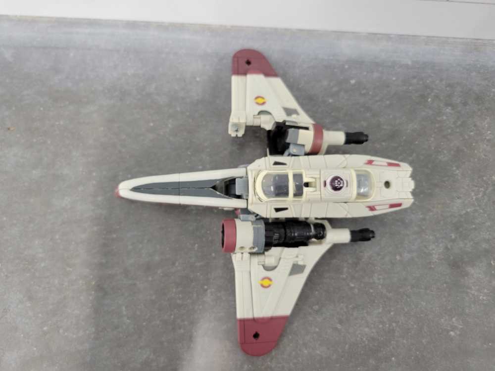 Clone Pilot to ARC-170 Starfighter - Hasbro (Star Wars Crossover) action figure collectible - Main Image 2