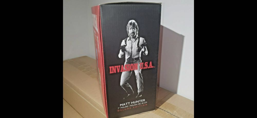 Invasion USA: Chuck Norris  action figure collectible - Main Image 2