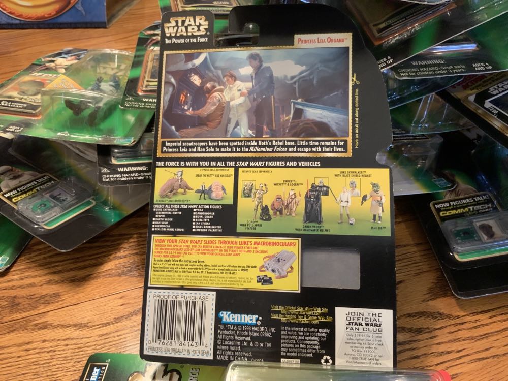 Princess Leia Organa W/Hoth Gear And Blaster - Hasbro (Star Wars) action figure collectible [Barcode 076281841434] - Main Image 2