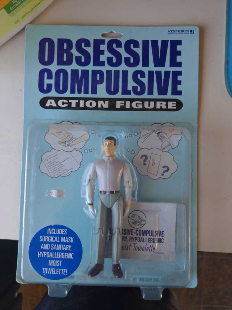 Luigi & Polterpup 9” PVC