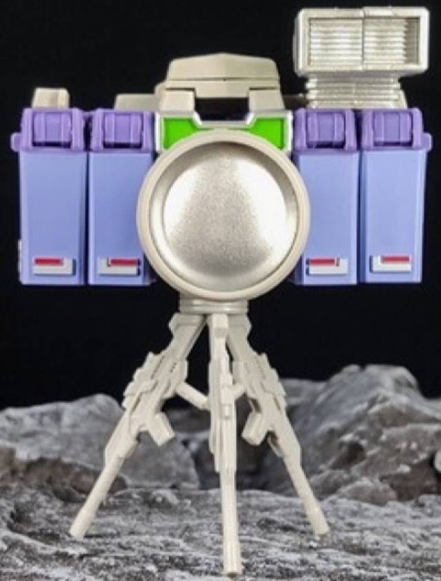 Video Team 3-Pack (Reflector) - Magic Square (The Transformers) action figure collectible - Main Image 3
