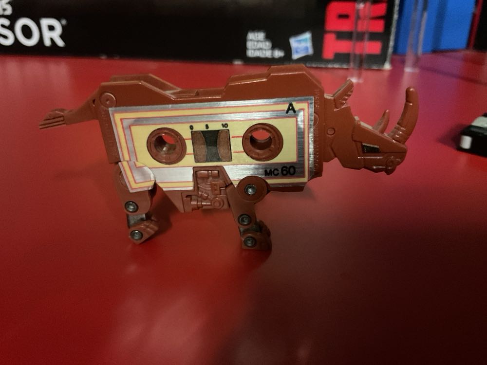 Transformers G1 Ramhorn - Hasbro (Transformers) (Transformers G1) action figure collectible - Main Image 3