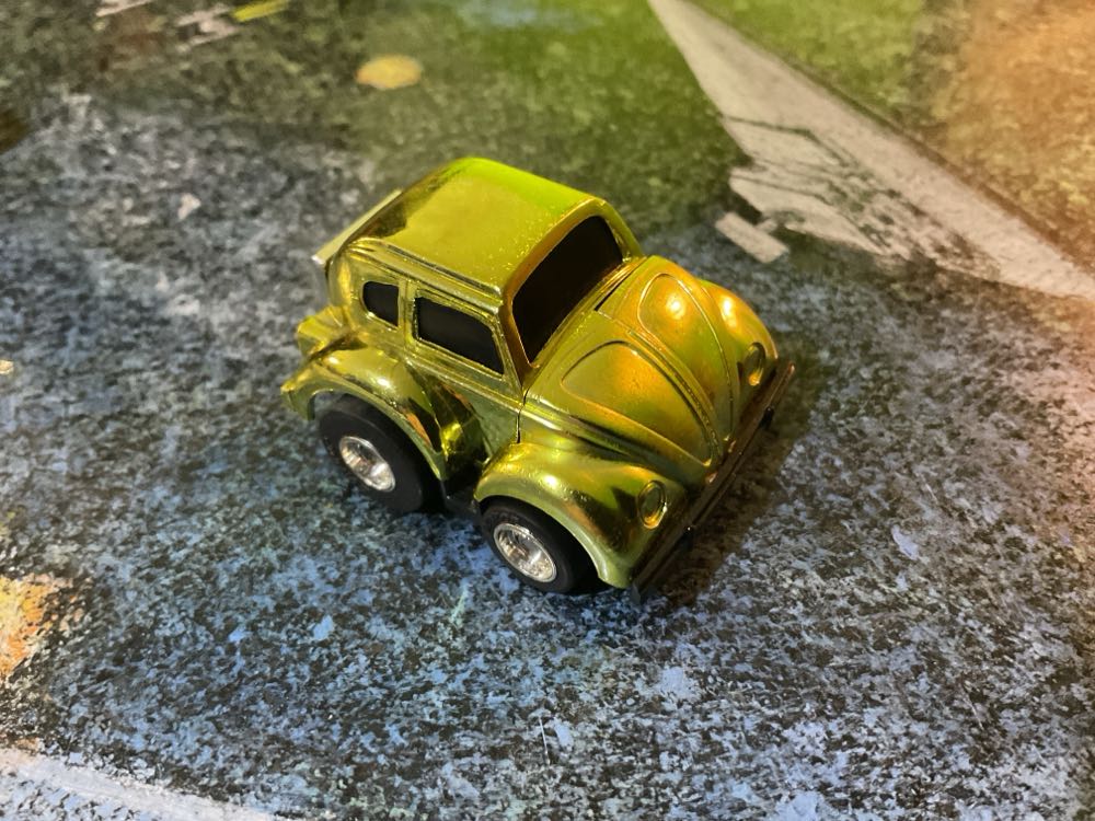 Transformers G2 Bumblebee Metallic - Hasbro (Transformers) (Transformers G2) action figure collectible - Main Image 4