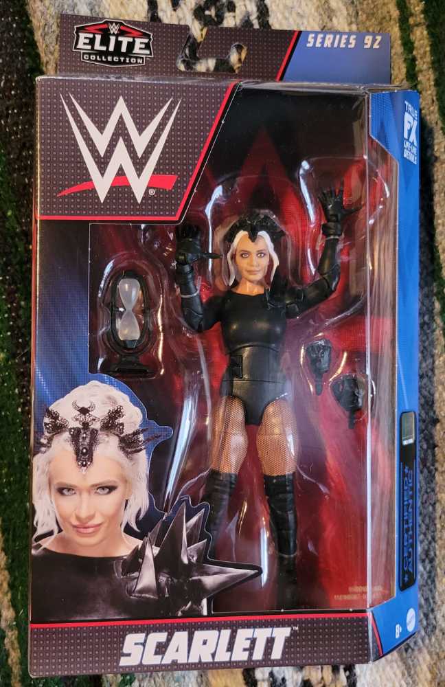 Scarlett - Fantasy (Sorceress) action figure collectible [Barcode 194735021840] - Main Image 2